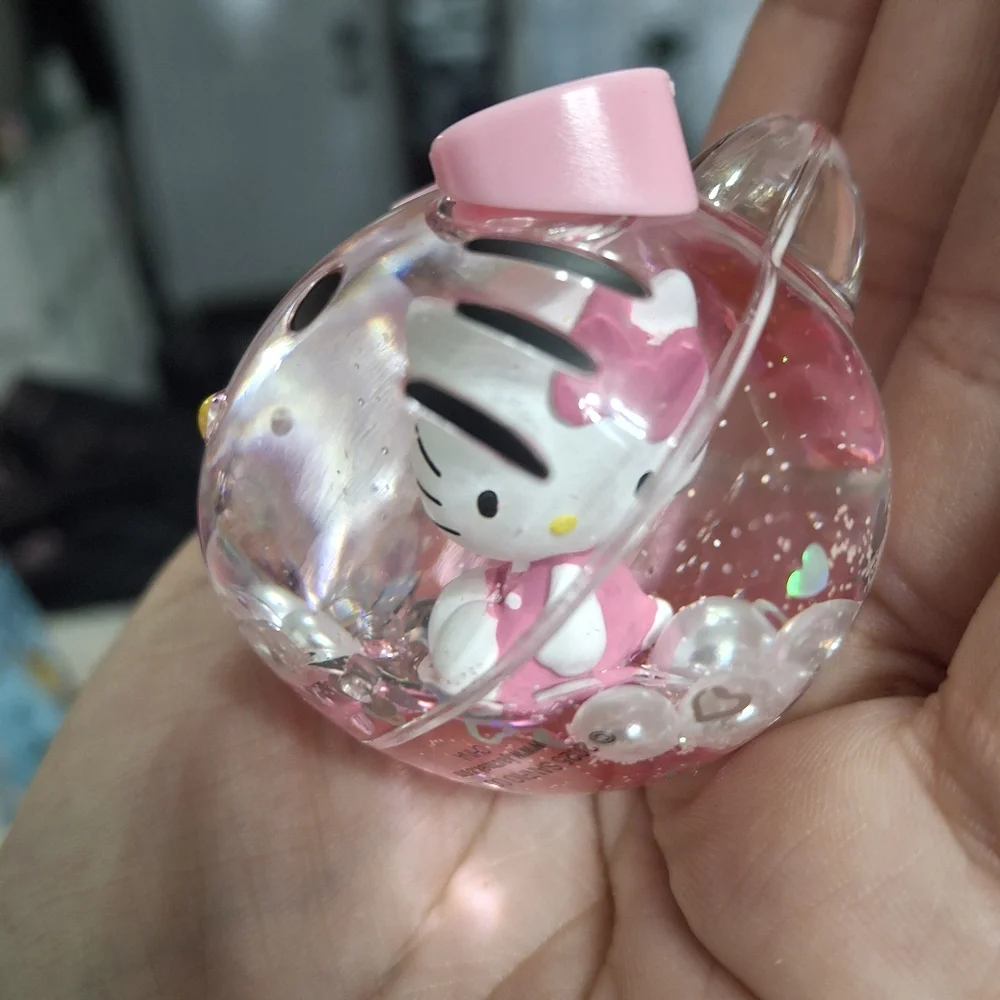 Hello Kitty Pink Keychain Accessory - Picture 5 of 6